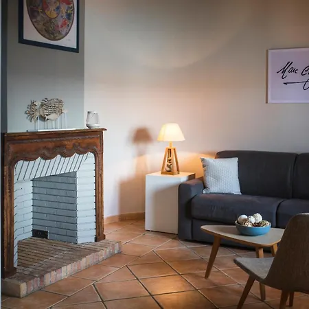 Le Relais Des Trois Mas 4*
