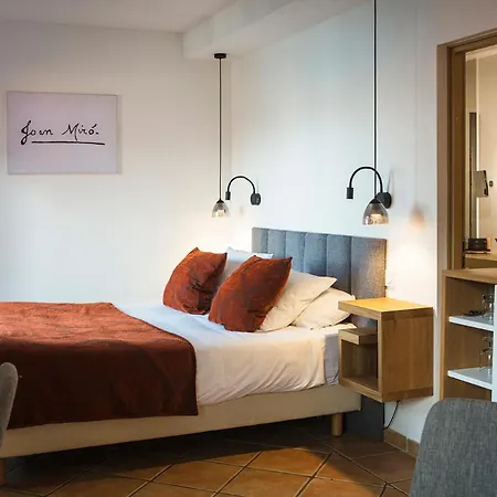 호텔 Le Relais Des Trois Mas 4*