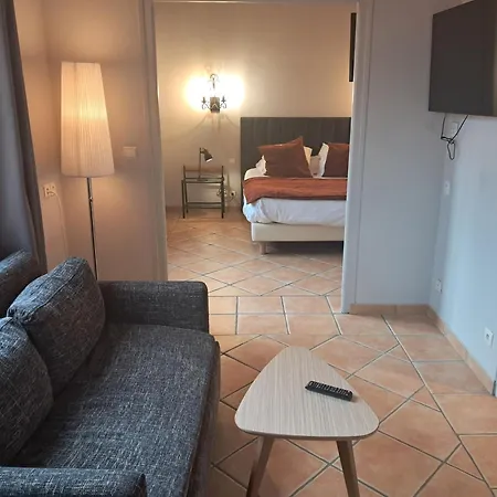 호텔 Le Relais Des Trois Mas