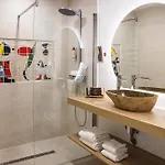Le Relais Des Trois Mas Hotel