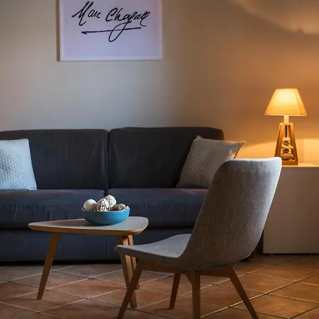 فندق Le Relais Des Trois Mas كولِيورْ
