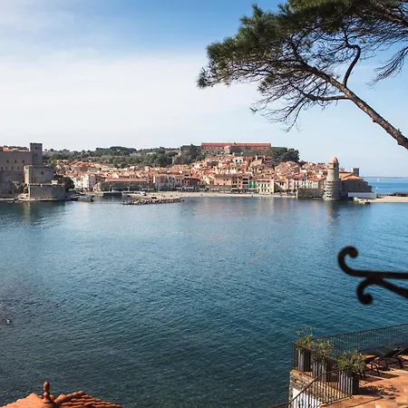 Le Relais Des Trois Mas