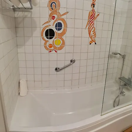 Le Relais Des Trois Mas