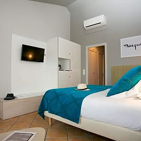 Hotel Le Relais Des Trois Mas