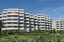 Le Relais Des Trois Mas 4*